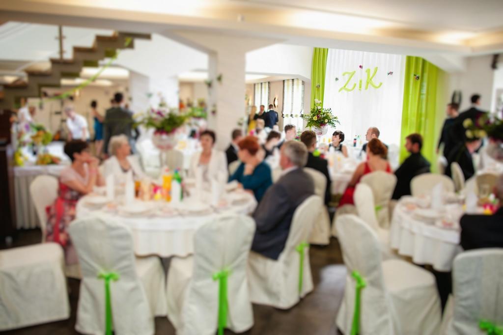 Centrum Restauracyjno-Hotelowe Florres Pawłowiczki Eksteriør billede